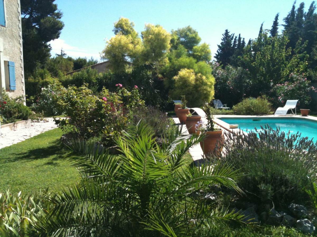 Ferienwohnung Appart Amande Des Amandeirets Châteauneuf-lès-Martigues Exterior foto