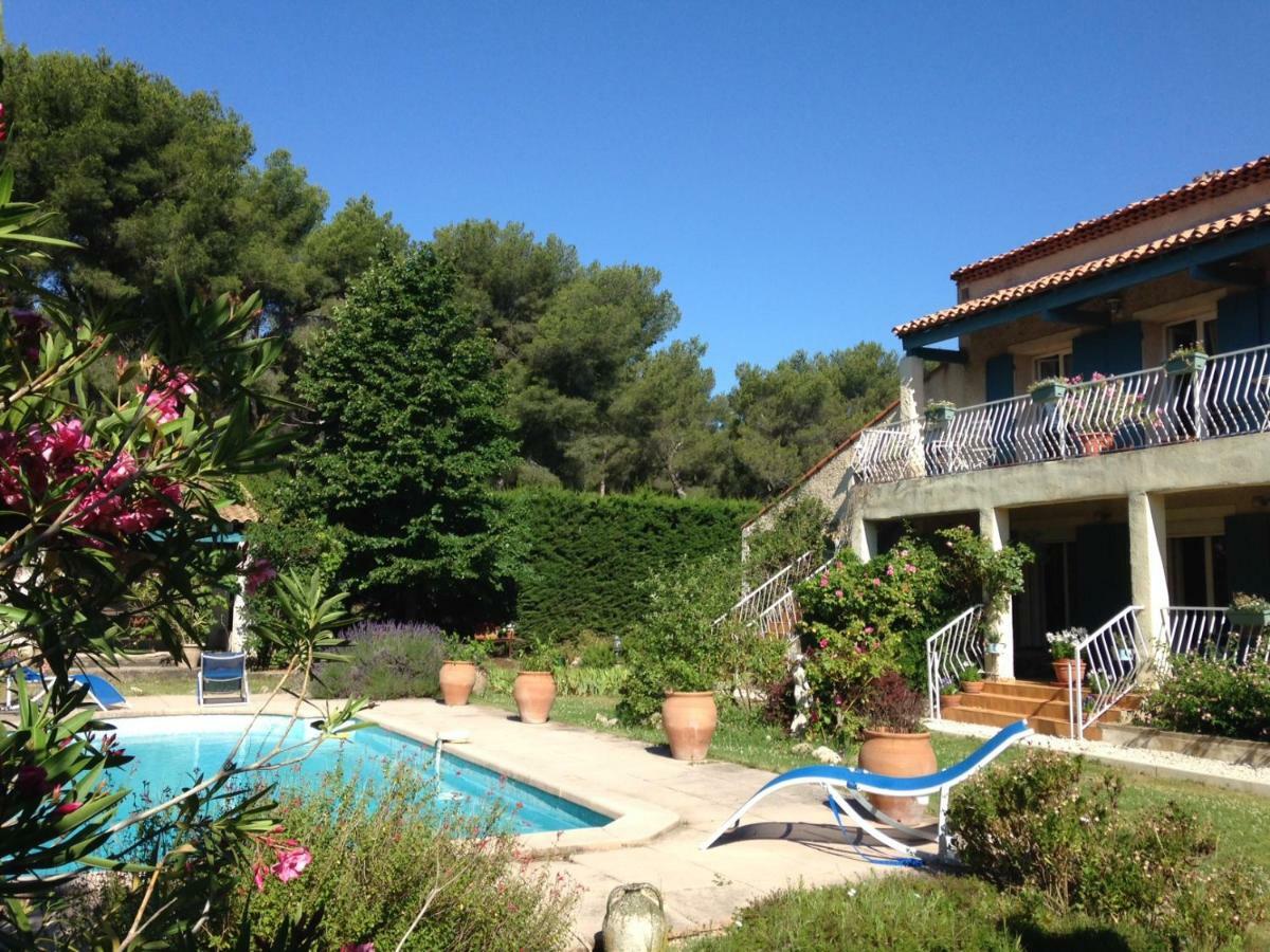 Ferienwohnung Appart Amande Des Amandeirets Châteauneuf-lès-Martigues Exterior foto